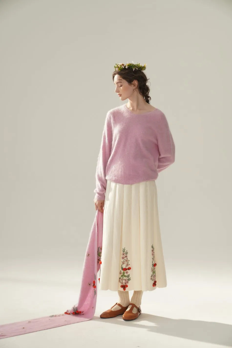 Annette Cashmere Sweater & Scarf Set, White