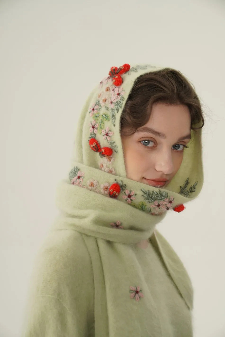 Annette Cashmere Sweater & Scarf Set, White